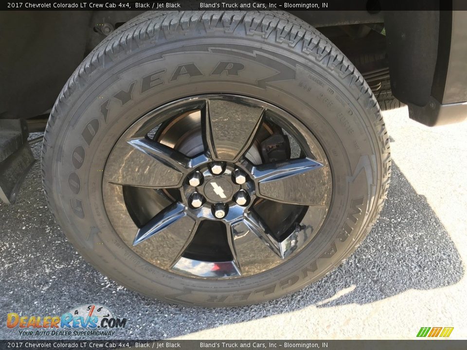 2017 Chevrolet Colorado LT Crew Cab 4x4 Black / Jet Black Photo #35