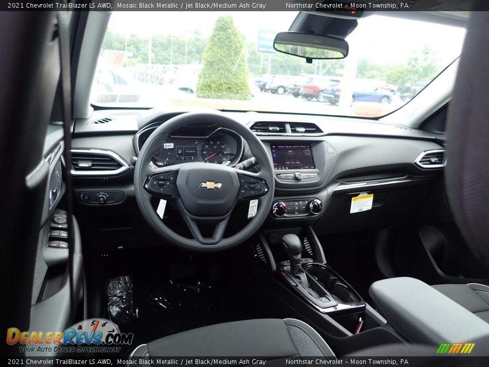 Dashboard of 2021 Chevrolet Trailblazer LS AWD Photo #13