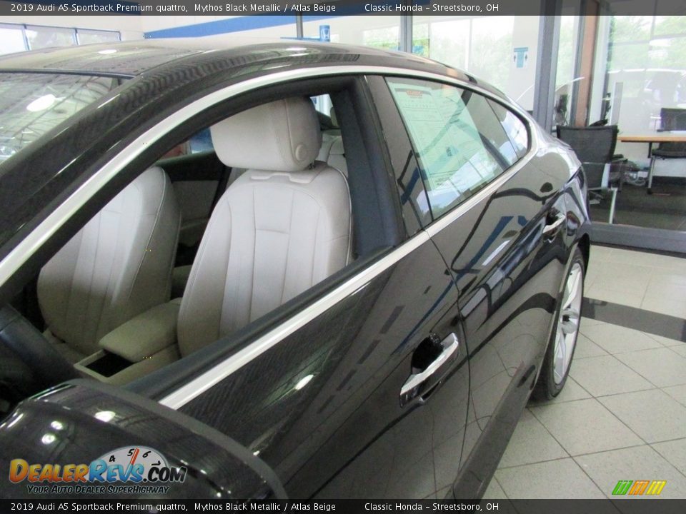 2019 Audi A5 Sportback Premium quattro Mythos Black Metallic / Atlas Beige Photo #8