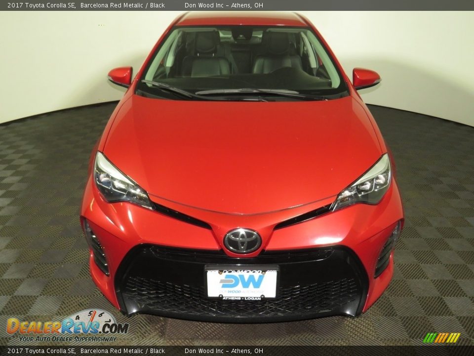 2017 Toyota Corolla SE Barcelona Red Metalic / Black Photo #3