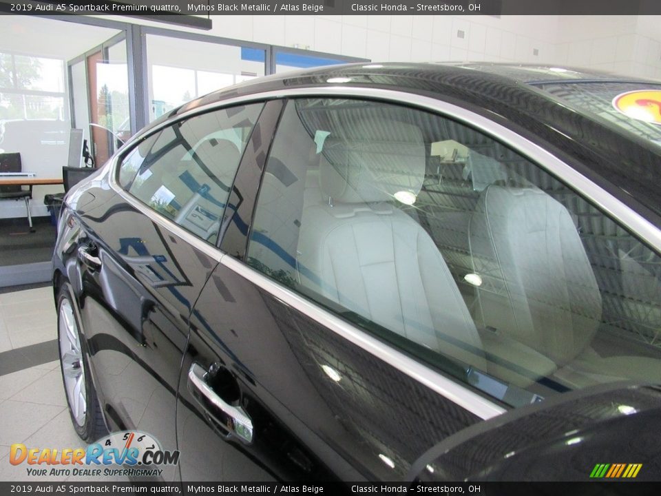 2019 Audi A5 Sportback Premium quattro Mythos Black Metallic / Atlas Beige Photo #11