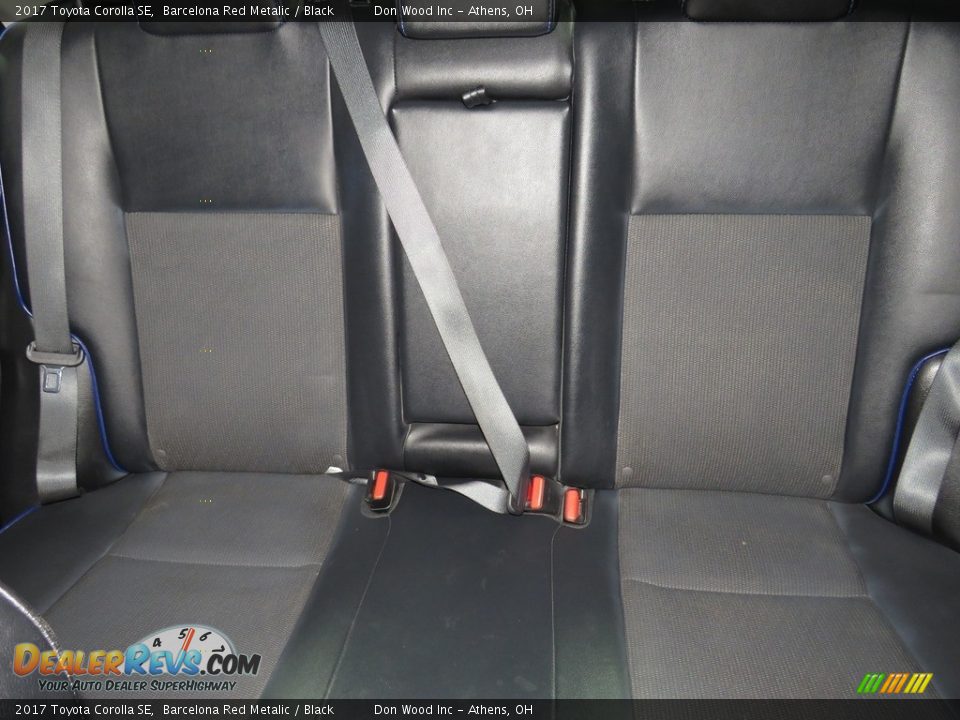 2017 Toyota Corolla SE Barcelona Red Metalic / Black Photo #18