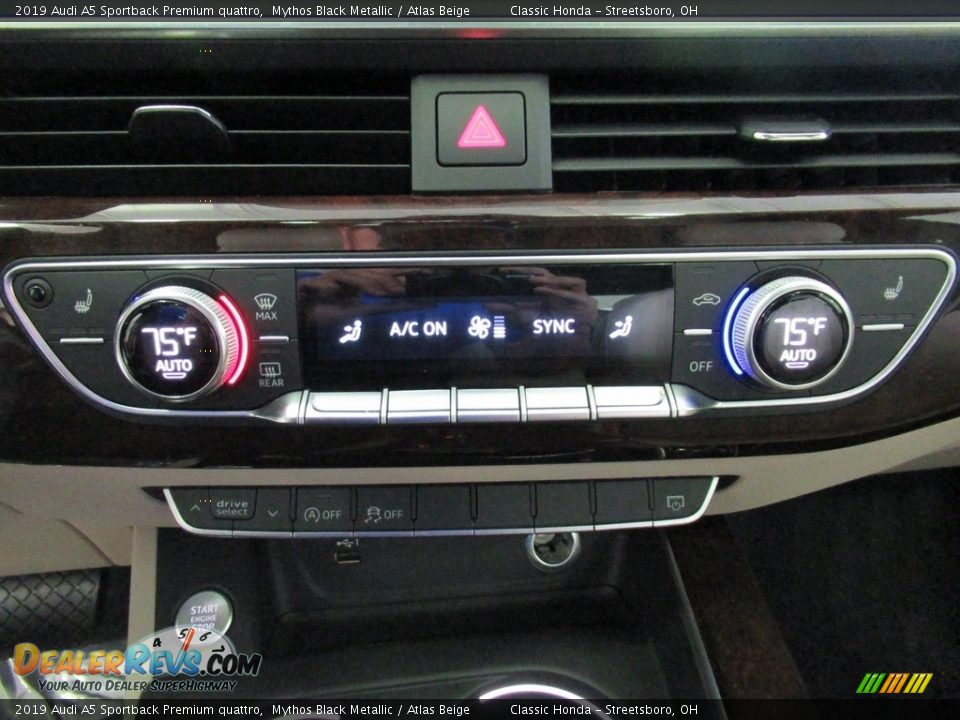 Controls of 2019 Audi A5 Sportback Premium quattro Photo #31