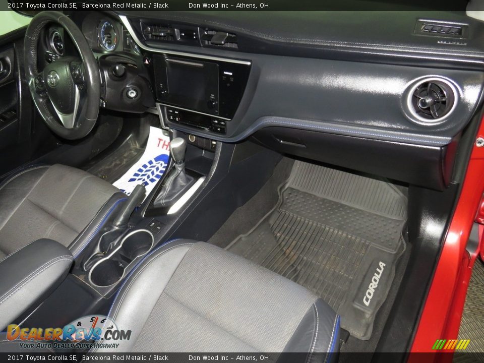 2017 Toyota Corolla SE Barcelona Red Metalic / Black Photo #25