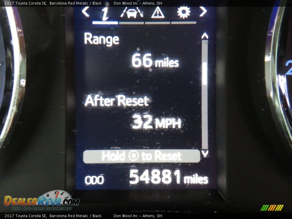 2017 Toyota Corolla SE Barcelona Red Metalic / Black Photo #27