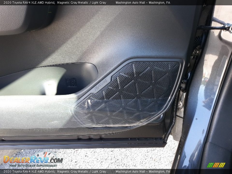 2020 Toyota RAV4 XLE AWD Hybrid Magnetic Gray Metallic / Light Gray Photo #9