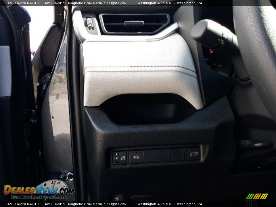 2020 Toyota RAV4 XLE AWD Hybrid Magnetic Gray Metallic / Light Gray Photo #10