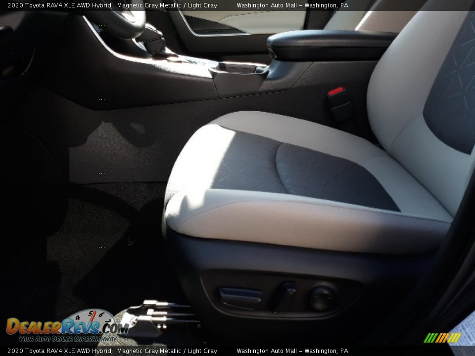 2020 Toyota RAV4 XLE AWD Hybrid Magnetic Gray Metallic / Light Gray Photo #22