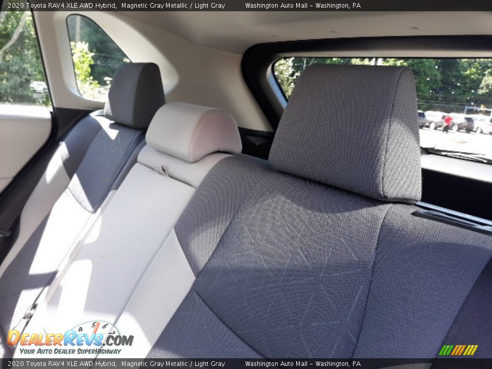 2020 Toyota RAV4 XLE AWD Hybrid Magnetic Gray Metallic / Light Gray Photo #26