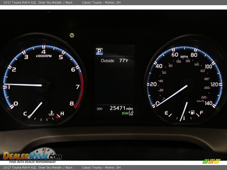 2017 Toyota RAV4 XLE Silver Sky Metallic / Black Photo #7