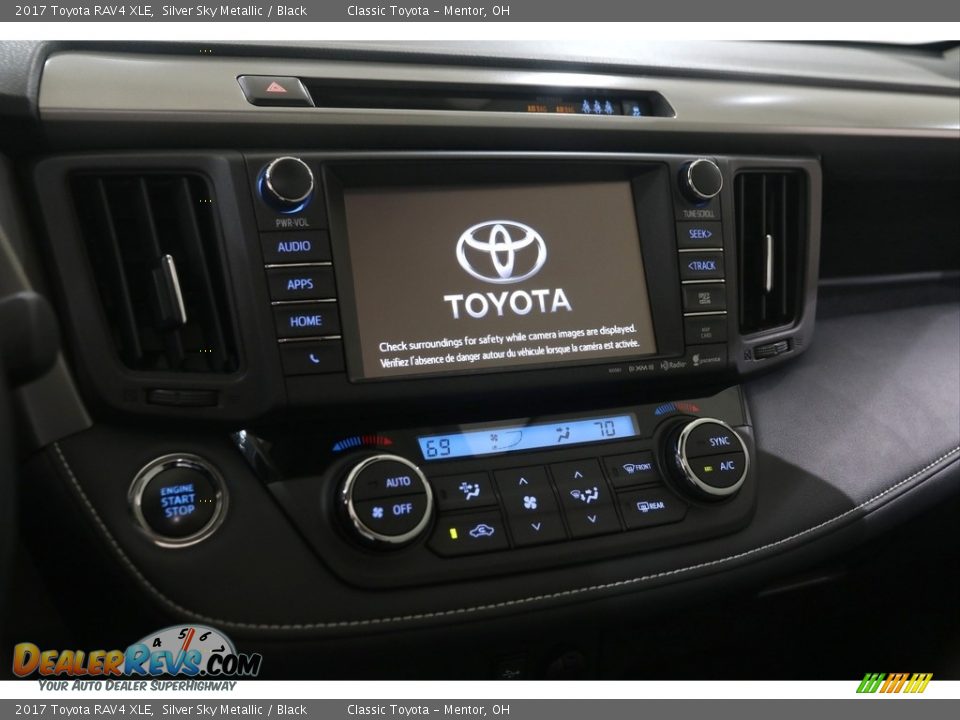 2017 Toyota RAV4 XLE Silver Sky Metallic / Black Photo #8