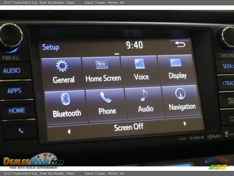 2017 Toyota RAV4 XLE Silver Sky Metallic / Black Photo #15