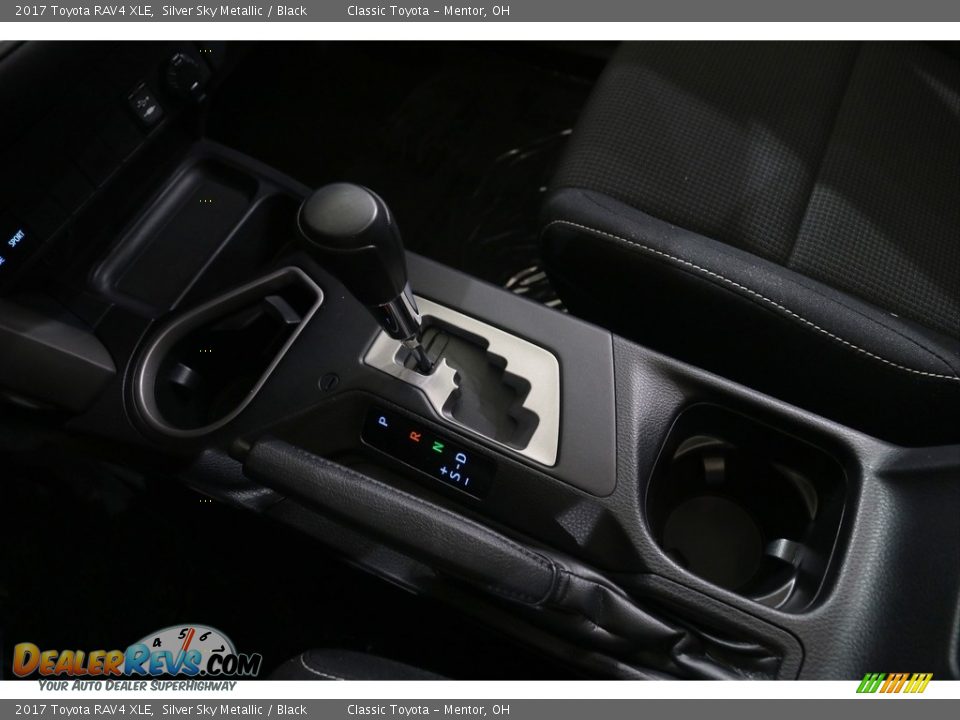 2017 Toyota RAV4 XLE Silver Sky Metallic / Black Photo #17