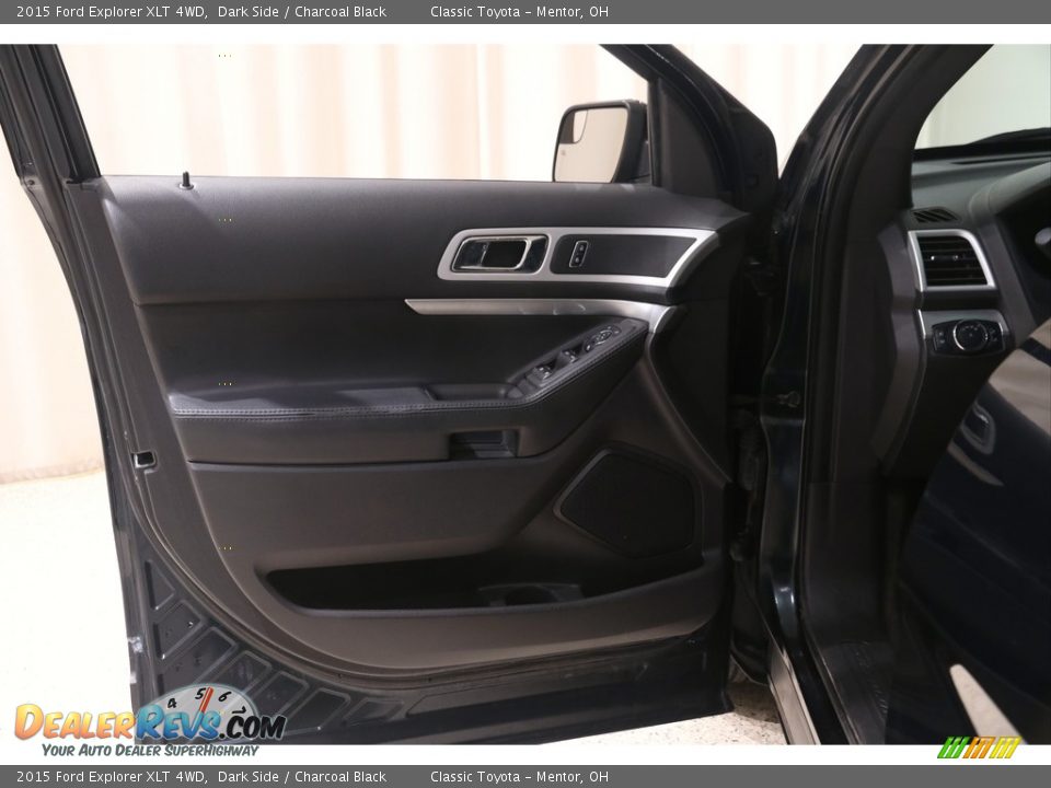 2015 Ford Explorer XLT 4WD Dark Side / Charcoal Black Photo #5