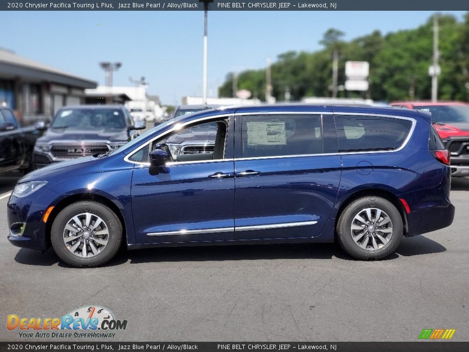 2020 Chrysler Pacifica Touring L Plus Jazz Blue Pearl / Alloy/Black Photo #4