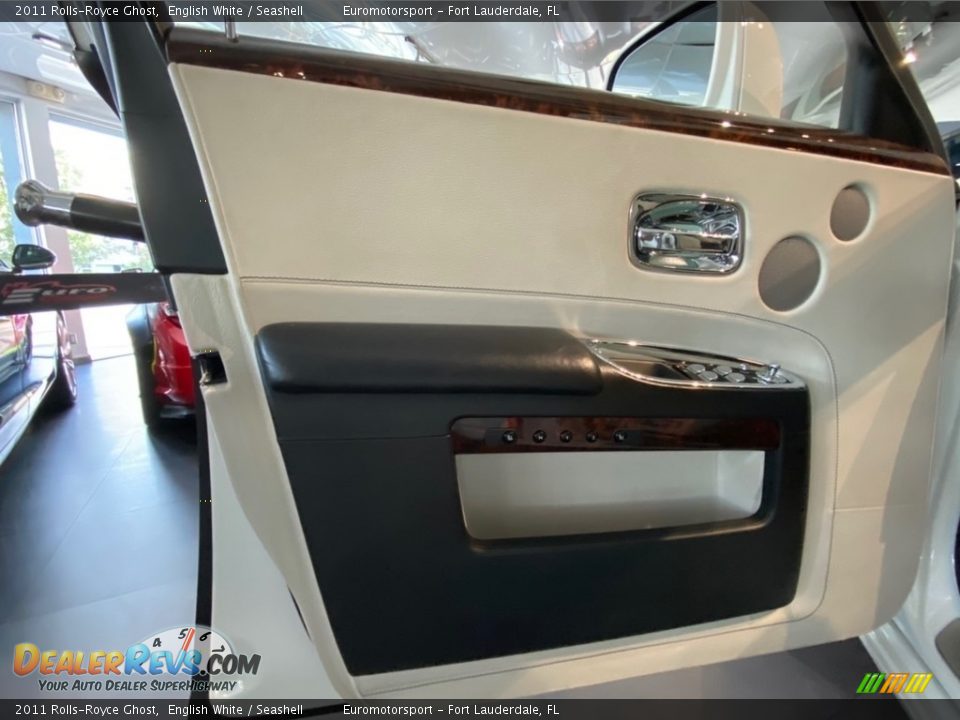 2011 Rolls-Royce Ghost English White / Seashell Photo #25