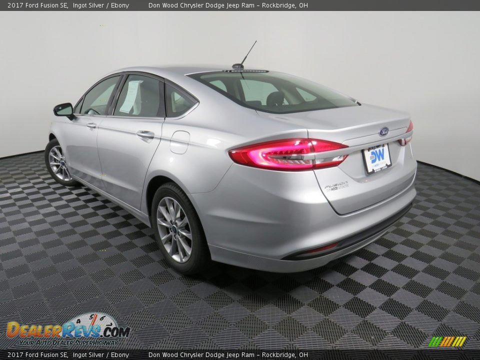 2017 Ford Fusion SE Ingot Silver / Ebony Photo #11