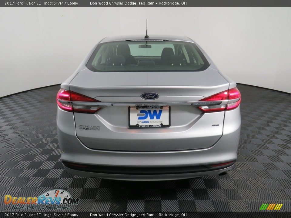 2017 Ford Fusion SE Ingot Silver / Ebony Photo #12