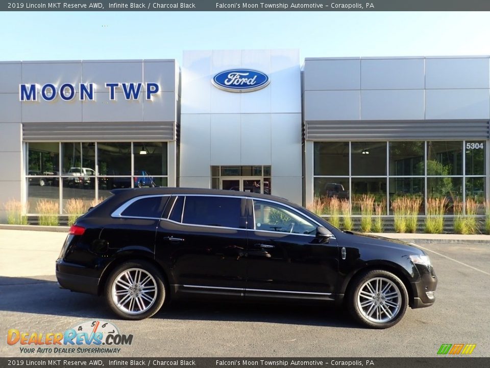 2019 Lincoln MKT Reserve AWD Infinite Black / Charcoal Black Photo #1