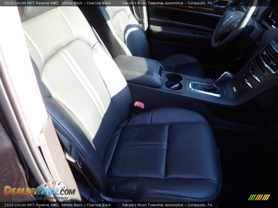 2019 Lincoln MKT Reserve AWD Infinite Black / Charcoal Black Photo #10