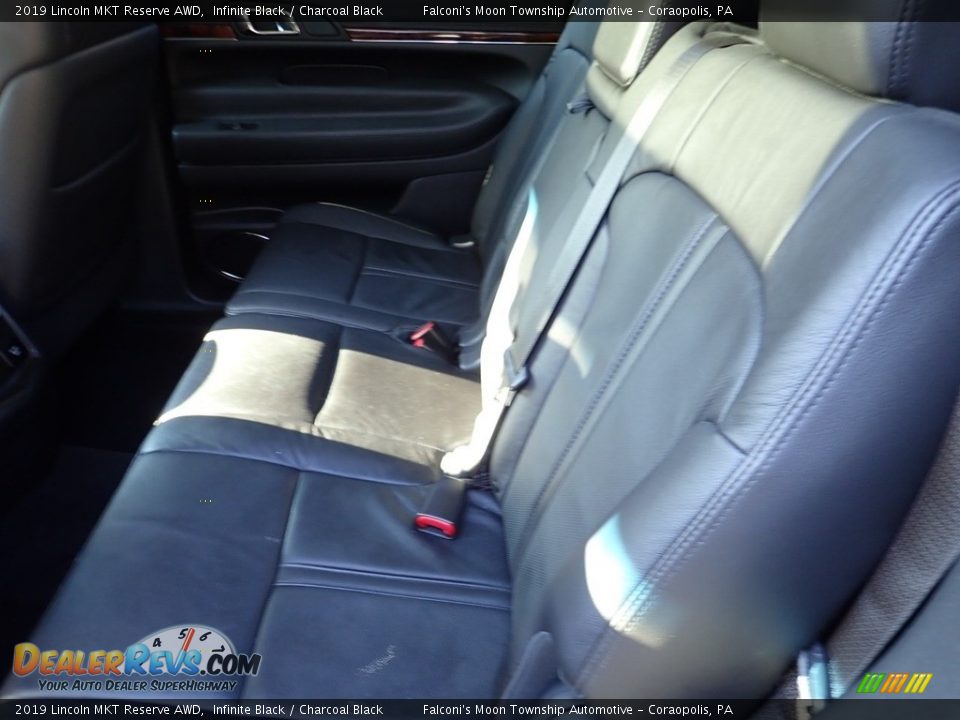2019 Lincoln MKT Reserve AWD Infinite Black / Charcoal Black Photo #16