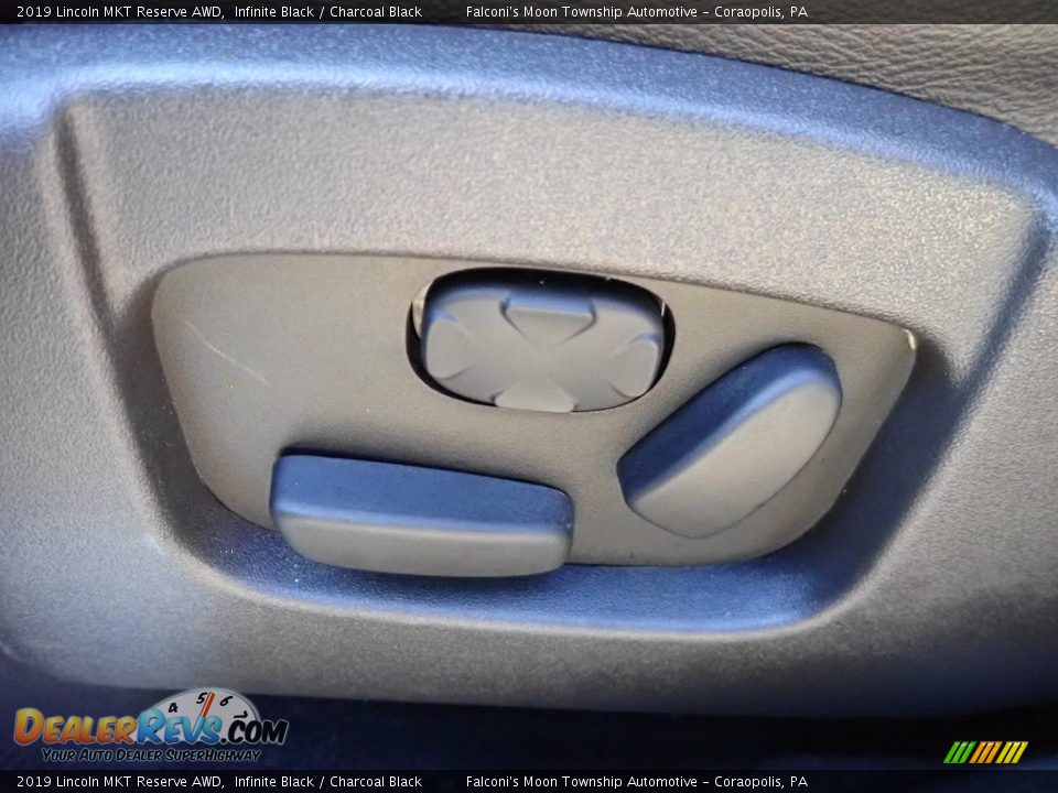 2019 Lincoln MKT Reserve AWD Infinite Black / Charcoal Black Photo #19