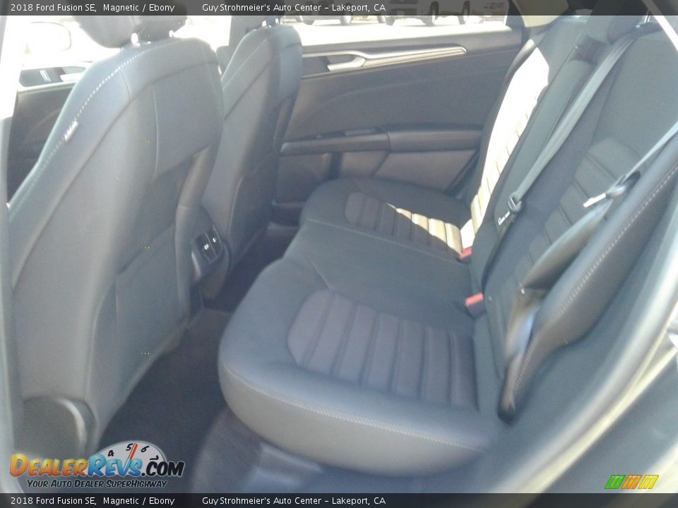 2018 Ford Fusion SE Magnetic / Ebony Photo #10