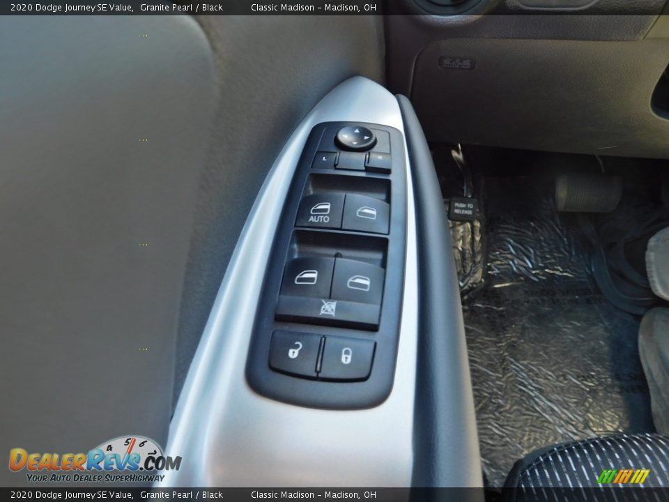 2020 Dodge Journey SE Value Granite Pearl / Black Photo #9