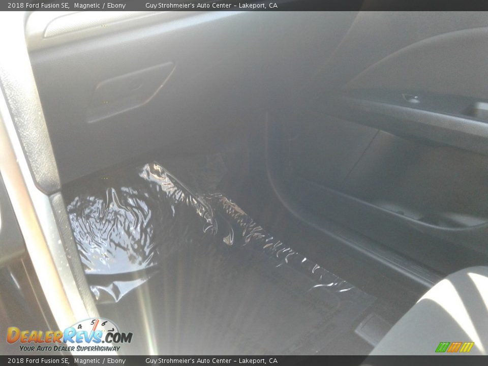 2018 Ford Fusion SE Magnetic / Ebony Photo #15