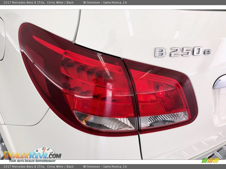 2017 Mercedes-Benz B 250e Cirrus White / Black Photo #26