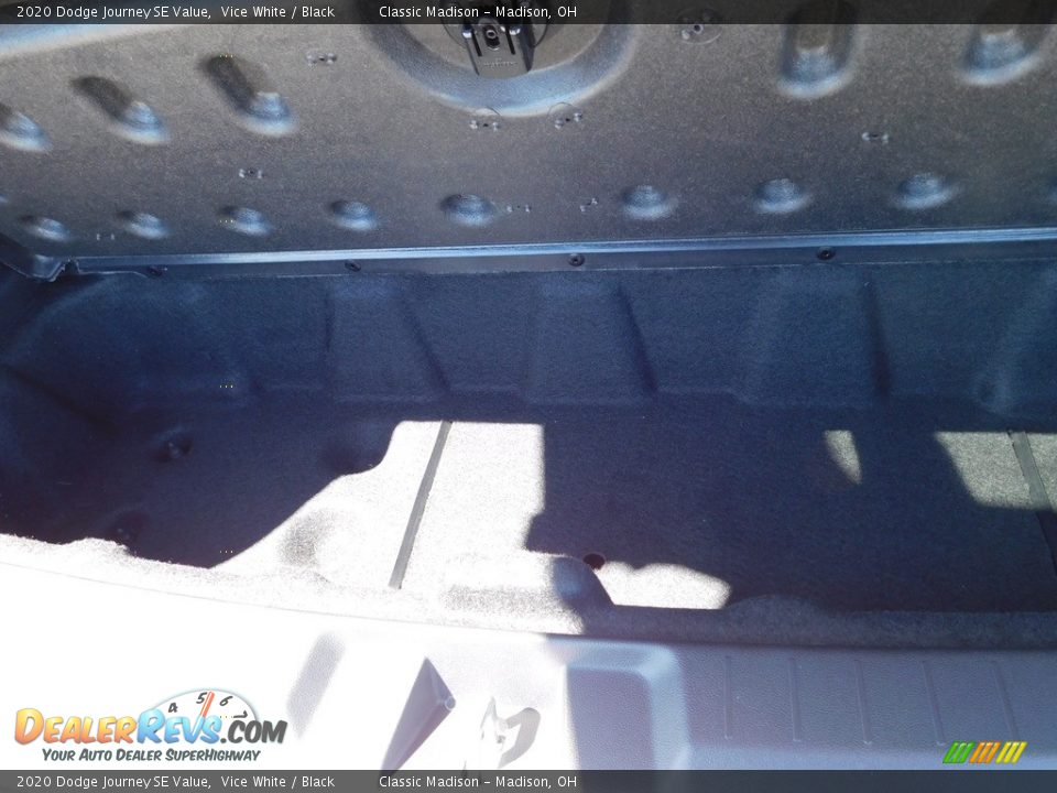 2020 Dodge Journey SE Value Vice White / Black Photo #17