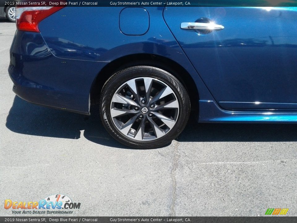 2019 Nissan Sentra SR Deep Blue Pearl / Charcoal Photo #5