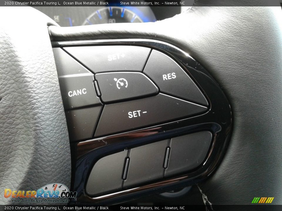 2020 Chrysler Pacifica Touring L Ocean Blue Metallic / Black Photo #21