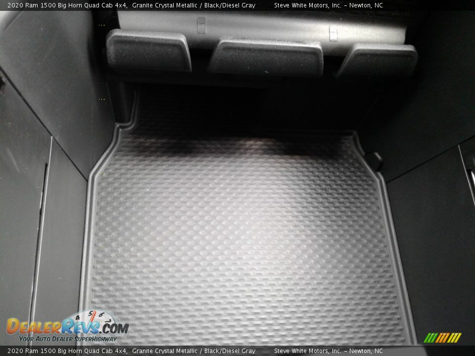 2020 Ram 1500 Big Horn Quad Cab 4x4 Granite Crystal Metallic / Black/Diesel Gray Photo #27