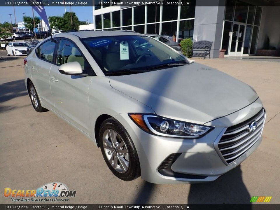 2018 Hyundai Elantra SEL Mineral Beige / Beige Photo #8