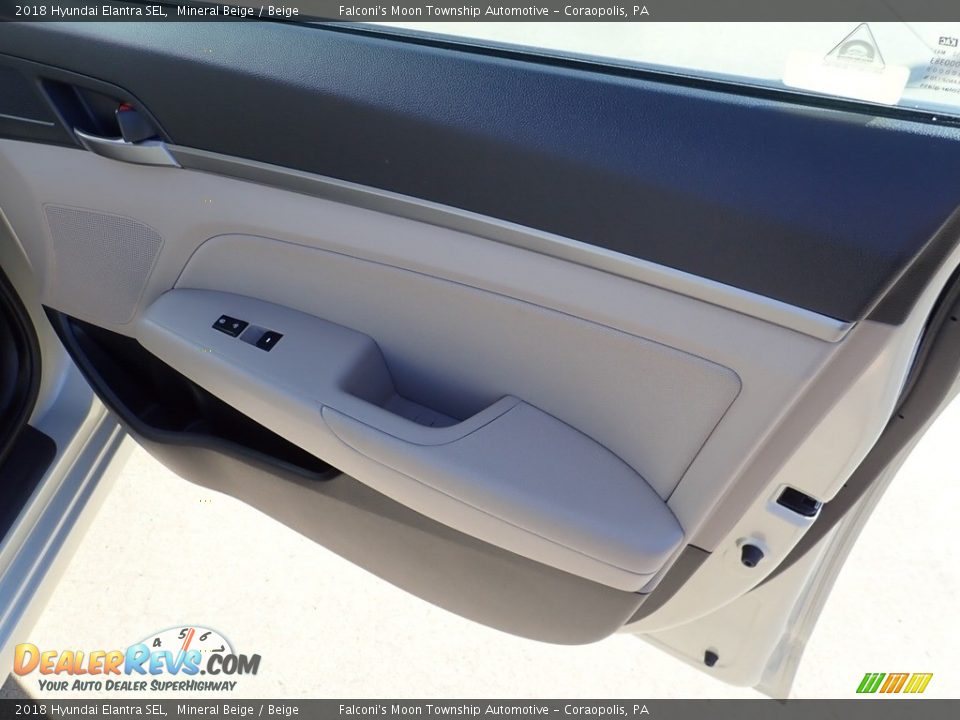 2018 Hyundai Elantra SEL Mineral Beige / Beige Photo #12