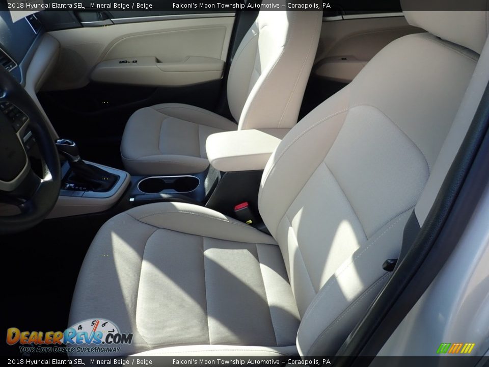 2018 Hyundai Elantra SEL Mineral Beige / Beige Photo #15