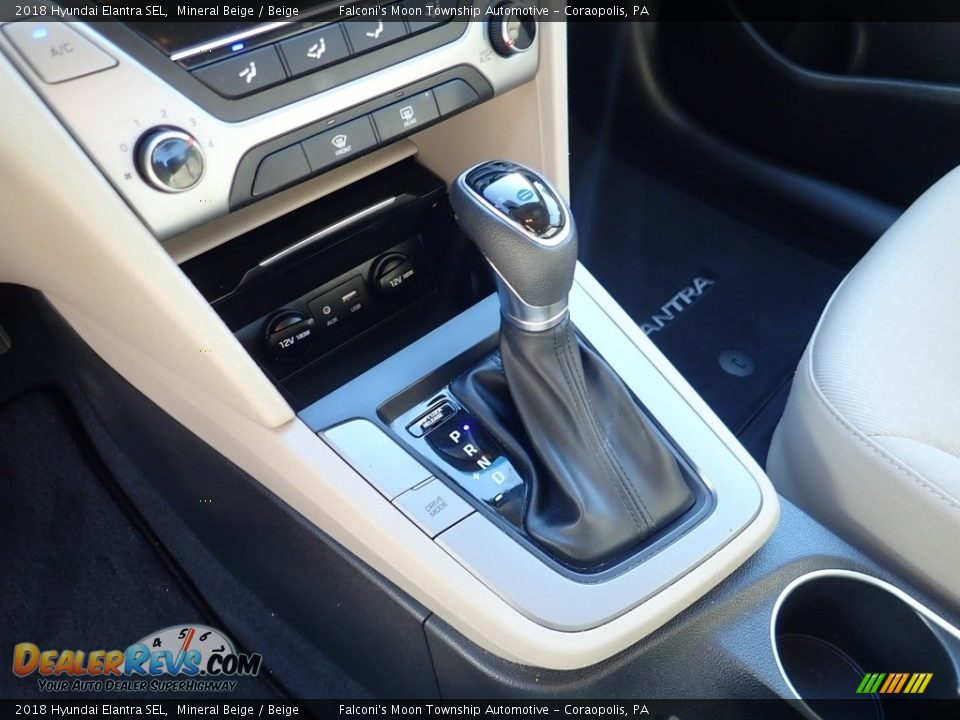 2018 Hyundai Elantra SEL Mineral Beige / Beige Photo #21