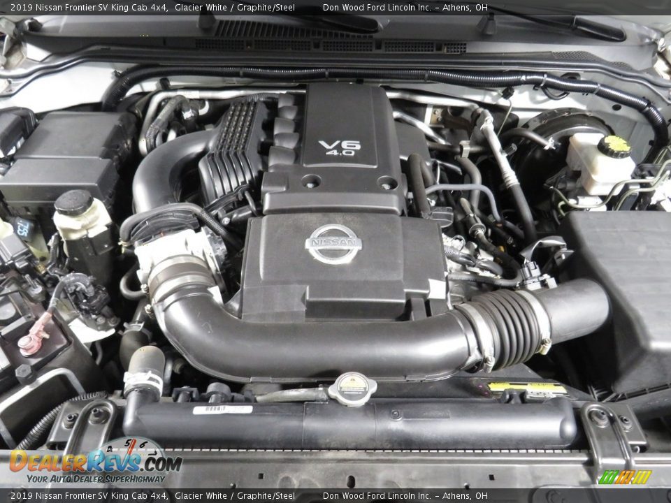 2019 Nissan Frontier SV King Cab 4x4 Glacier White / Graphite/Steel Photo #6