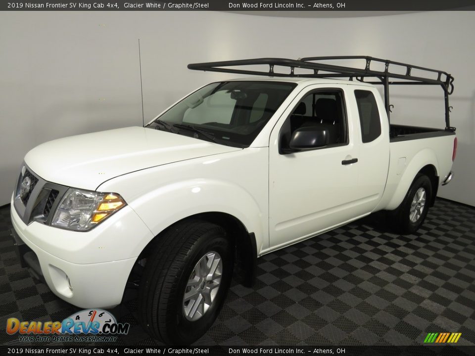 2019 Nissan Frontier SV King Cab 4x4 Glacier White / Graphite/Steel Photo #7