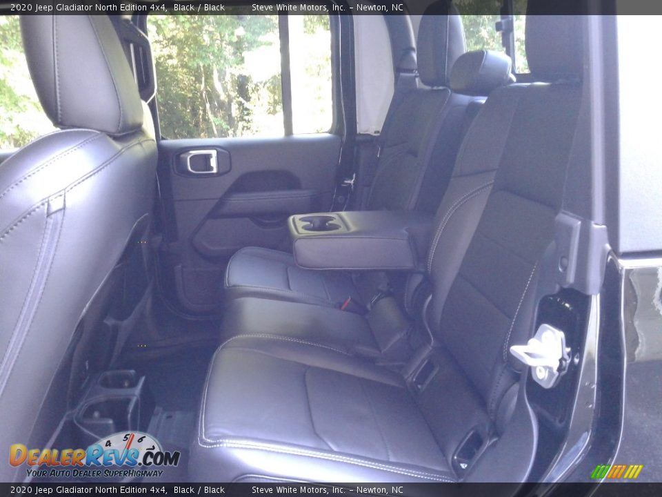 2020 Jeep Gladiator North Edition 4x4 Black / Black Photo #14