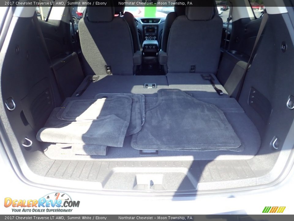 2017 Chevrolet Traverse LT AWD Summit White / Ebony Photo #7