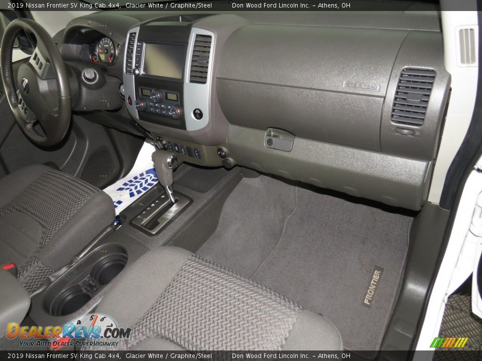 2019 Nissan Frontier SV King Cab 4x4 Glacier White / Graphite/Steel Photo #20