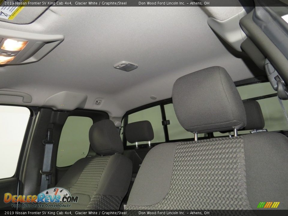 2019 Nissan Frontier SV King Cab 4x4 Glacier White / Graphite/Steel Photo #23