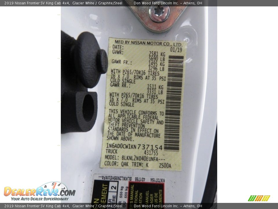 2019 Nissan Frontier SV King Cab 4x4 Glacier White / Graphite/Steel Photo #26