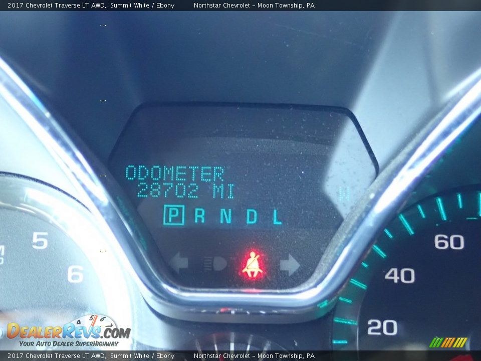 2017 Chevrolet Traverse LT AWD Summit White / Ebony Photo #29