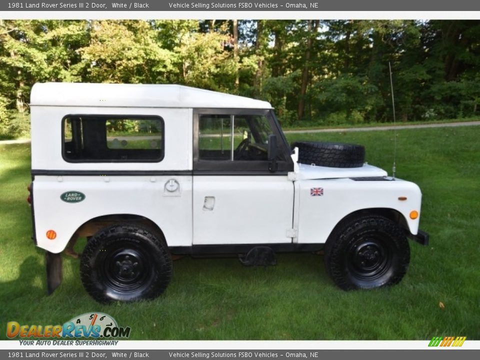 White 1981 Land Rover Series III 2 Door Photo #12