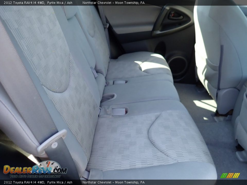 2012 Toyota RAV4 I4 4WD Pyrite Mica / Ash Photo #18