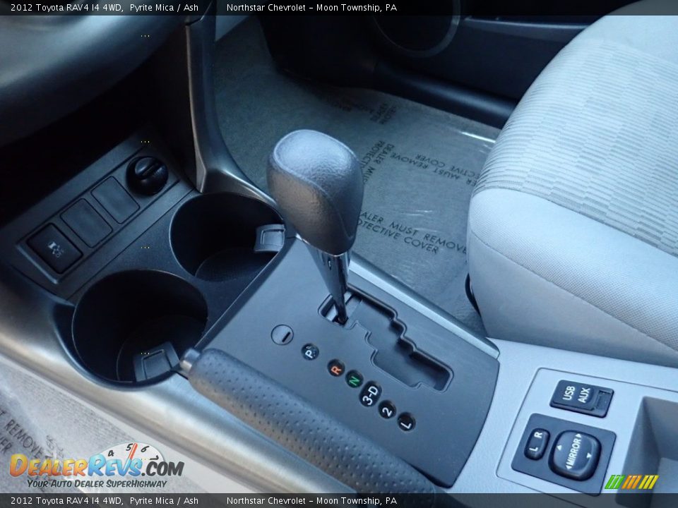 2012 Toyota RAV4 I4 4WD Pyrite Mica / Ash Photo #25