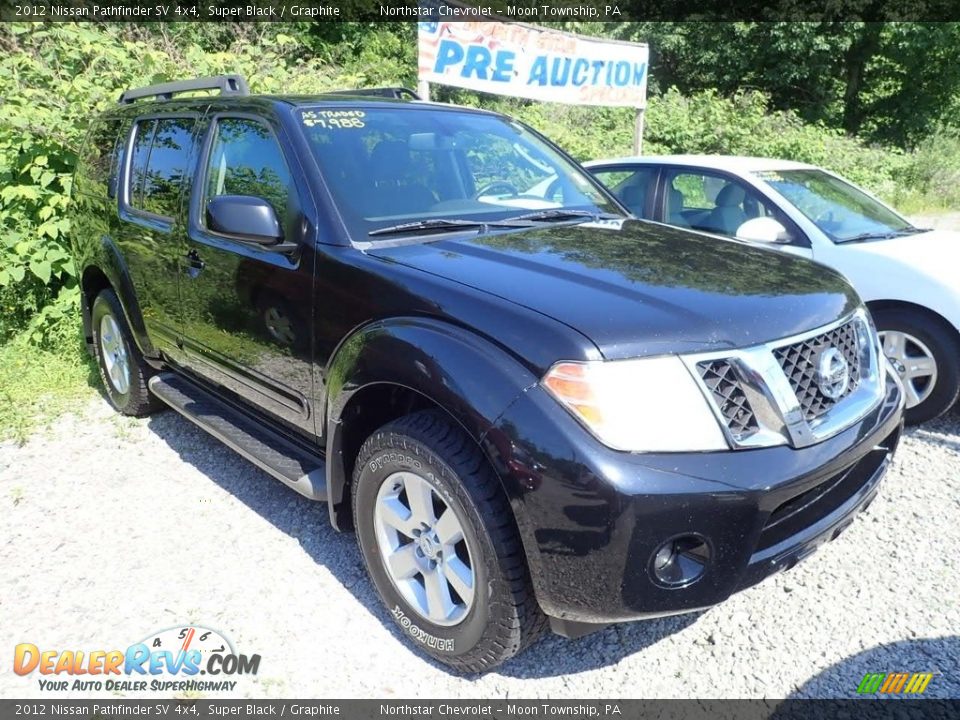 2012 Nissan Pathfinder SV 4x4 Super Black / Graphite Photo #2